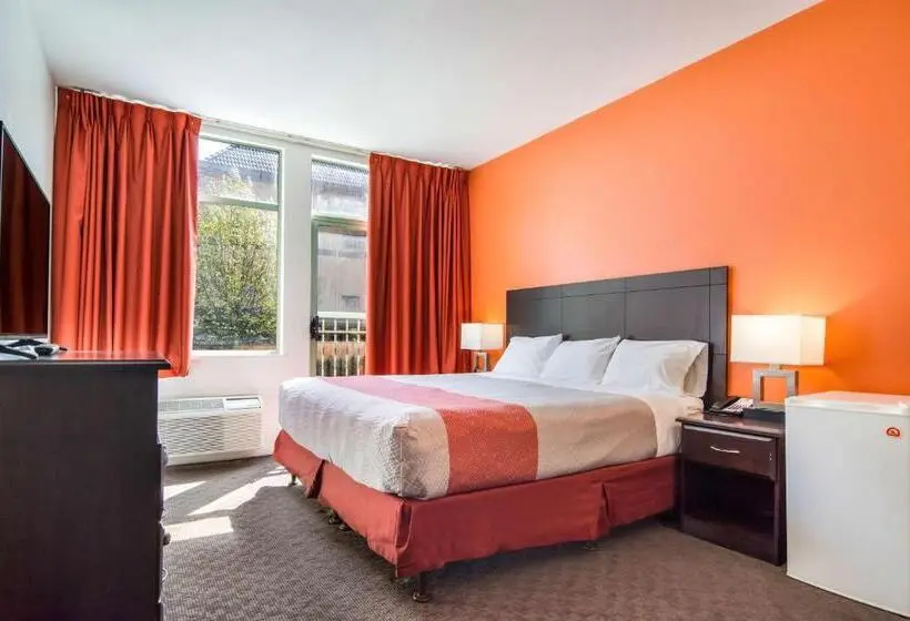 デラックススイート, Motel 6 Surrey, Bc
