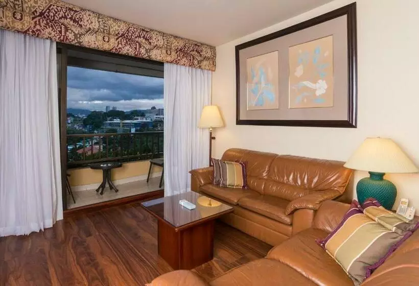 سوئیت پریمیوم, Barceló San José