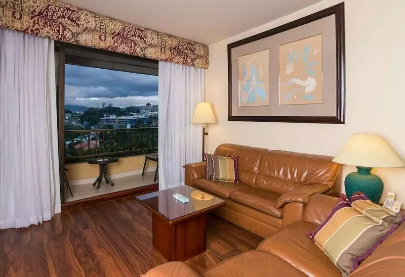 سوئیت پریمیوم, Barceló San José