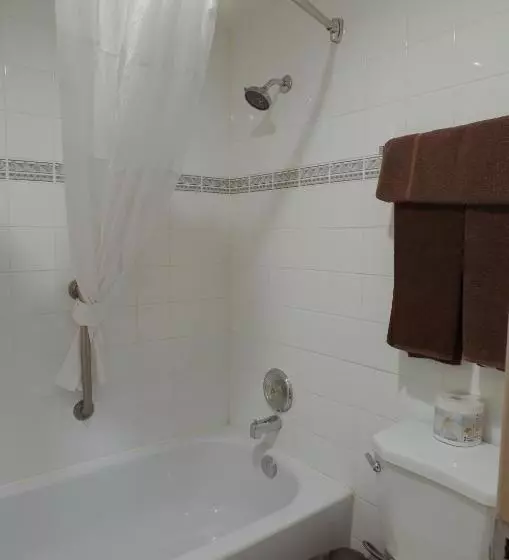 سوییت, Canadas Best Value Inn And Suites Fernie