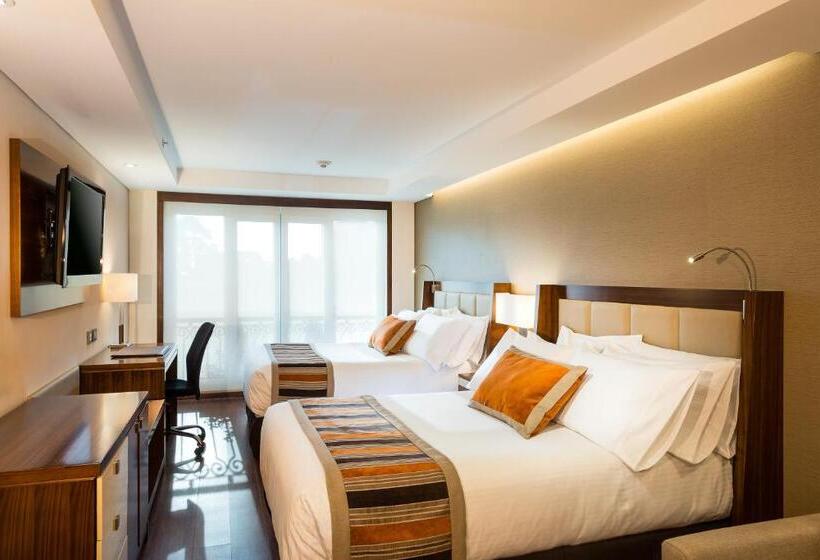 标准间, Dann Carlton Bogota