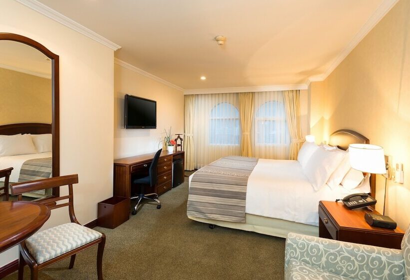 标准间, Dann Carlton Bogota