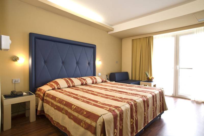 اتاق اکونومی, Grand Hotel Park