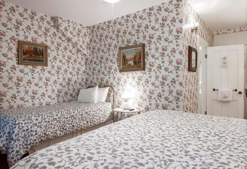 キングサイズベッドのデラックスルーム, Stone Maiden Inn