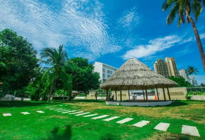 سوییت با چشم‌انداز دریا, Tamaca Beach Resort