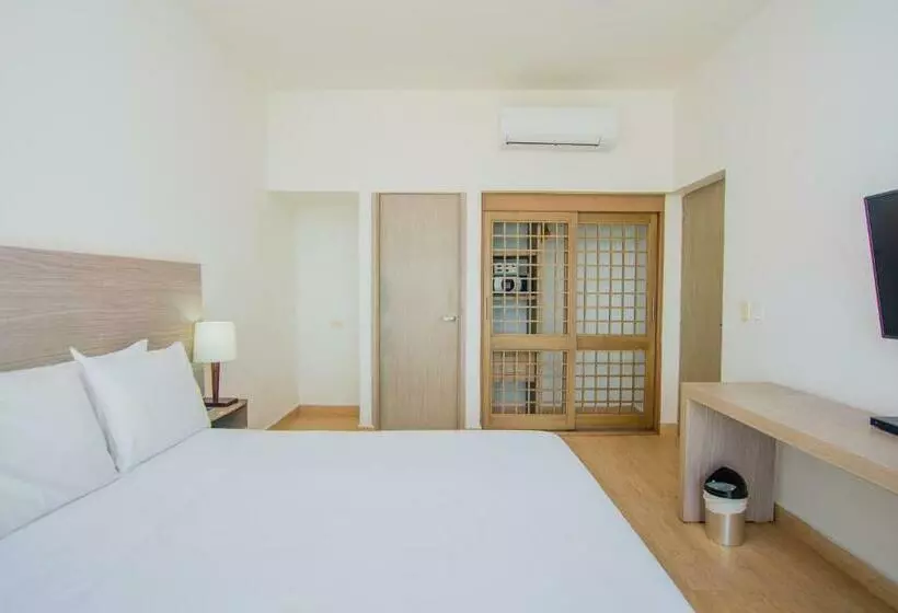 سوییت جونیور, Tamaca Beach Resort