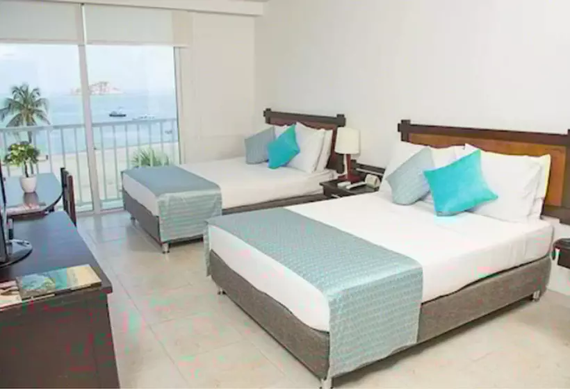 سوییت با چشم‌انداز دریا, Tamaca Beach Resort