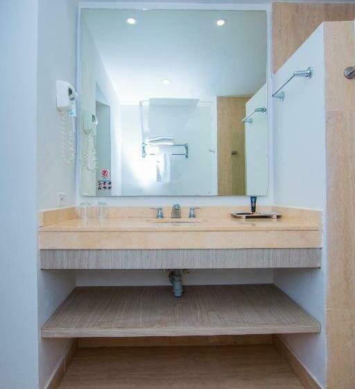 جناح مطلّ علي البحر, Tamaca Beach Resort