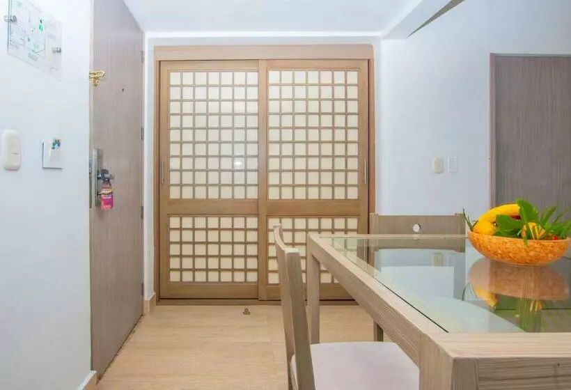 سوییت با چشم‌انداز دریا, Tamaca Beach Resort