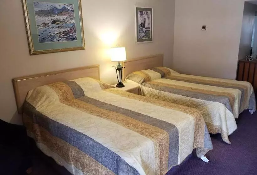 اتاق لوکس, Slumber Lodge Williams Lake