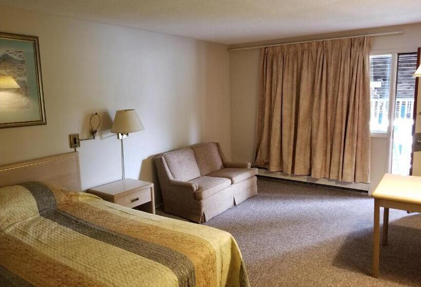 סוויטה דלוקס, Slumber Lodge Williams Lake