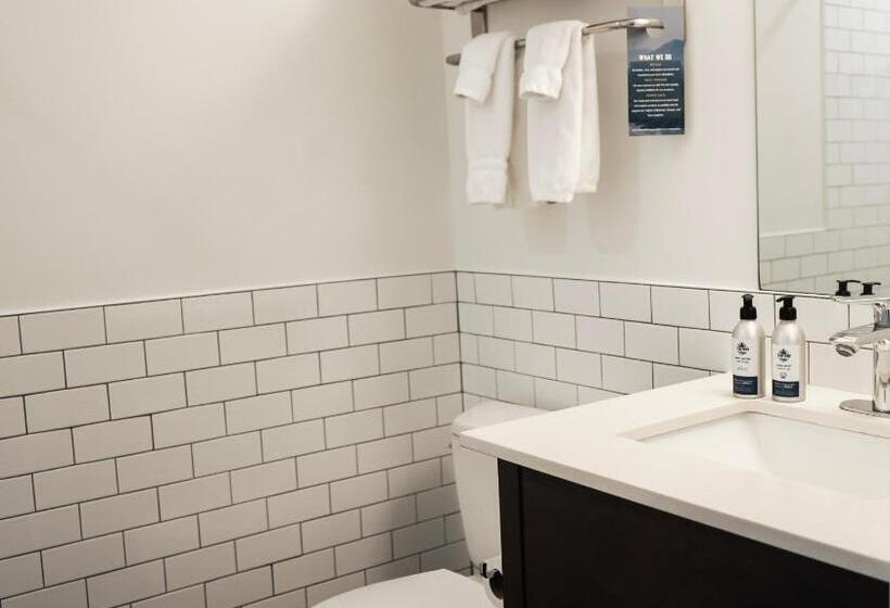 스위트, Tofino Resort + Marina