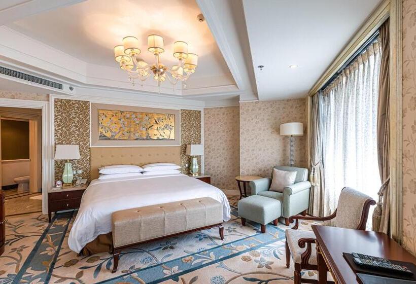 Suite Premium, Shangri La Wuhan,close To The Mixc With Three Subway Lines
