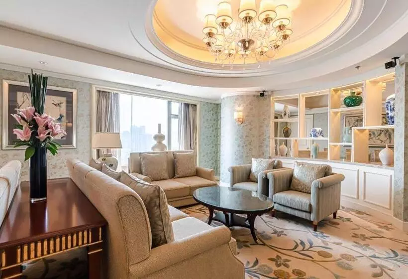 プレジデントスイートルーム, Shangri La Wuhan,close To The Mixc With Three Subway Lines