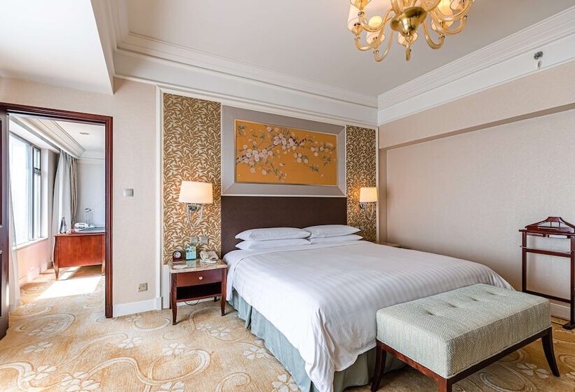 Президентский Люкс, Shangri La Wuhan,close To The Mixc With Three Subway Lines
