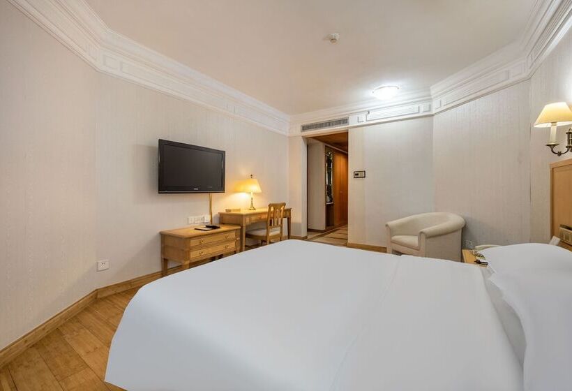 标准间, Silverland