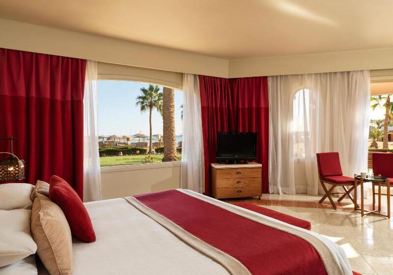 سوییت جونیور, Club Paradisio El Gouna Red Sea