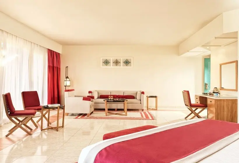 سوییت جونیور, Club Paradisio El Gouna Red Sea
