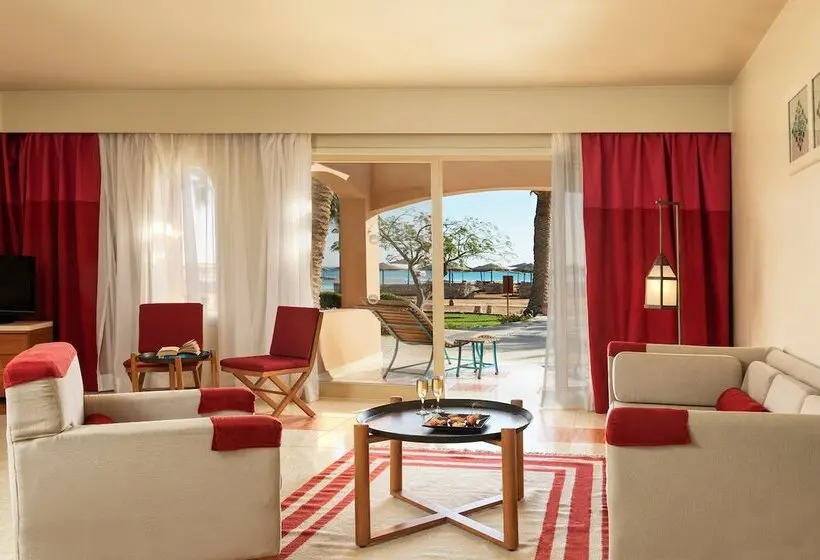 سوییت جونیور, Club Paradisio El Gouna Red Sea
