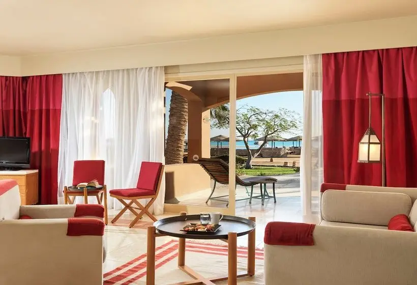 سوییت جونیور, Club Paradisio El Gouna Red Sea
