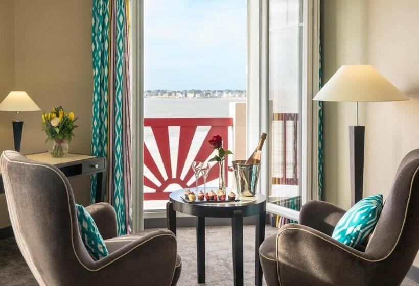 סוויטת ג'וניור נוף לים, Mercure La Baule Majestic