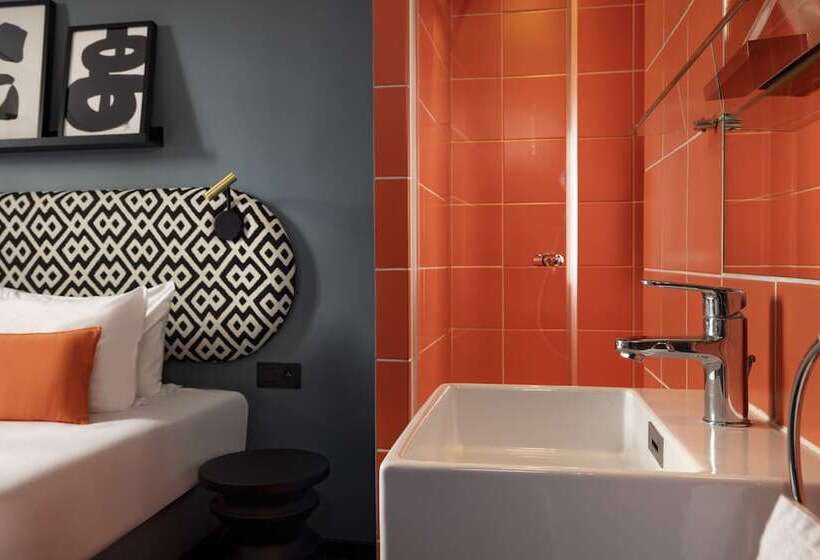 スタンダードルーム, Palais De Chaillot