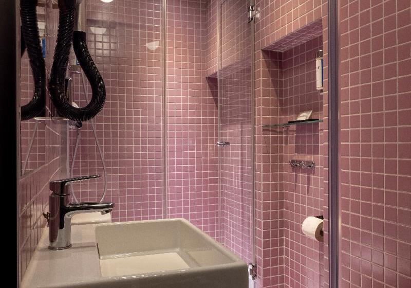 スタンダードシングルルーム, Palais De Chaillot