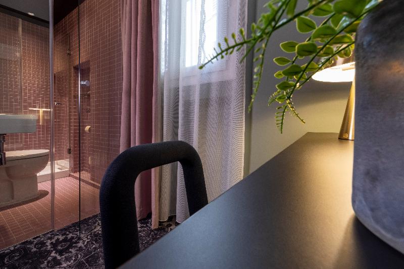 اتاق استاندارد یک نفره, Palais De Chaillot