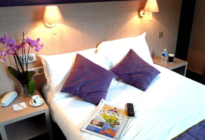 Номер Стандарт, Hôtel Christina Lourdes