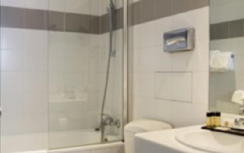 Triple Exécutive, 55 Hôtel Montparnasse