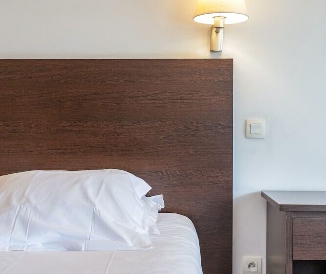 标准单人间, Tiercé