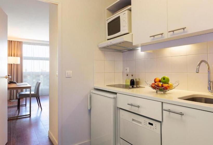 استودیوی استاندارد, Citadines City Centre Lille
