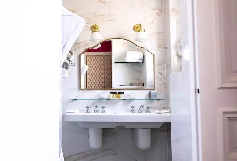 デラックスルーム, Claridge Paris