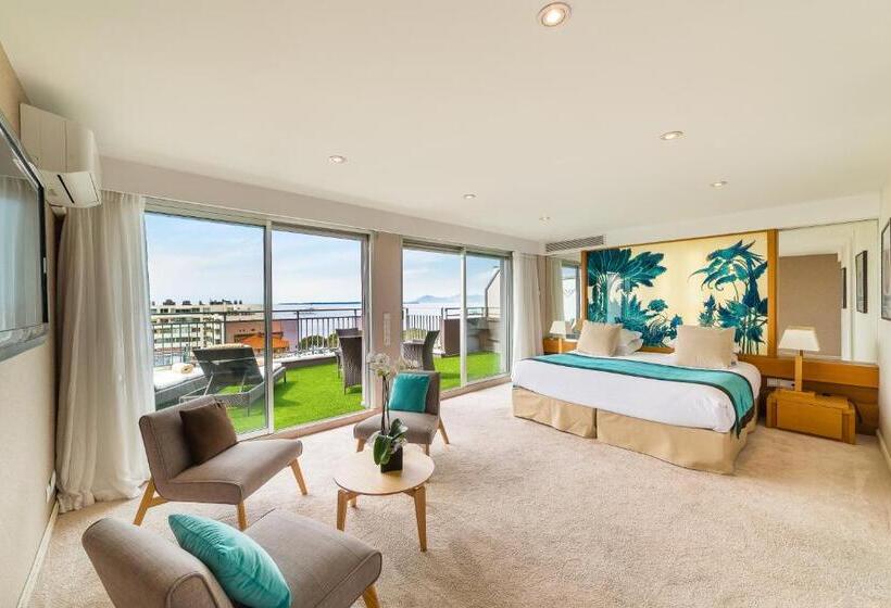 オーシャンビュージュニアスイート, Helios