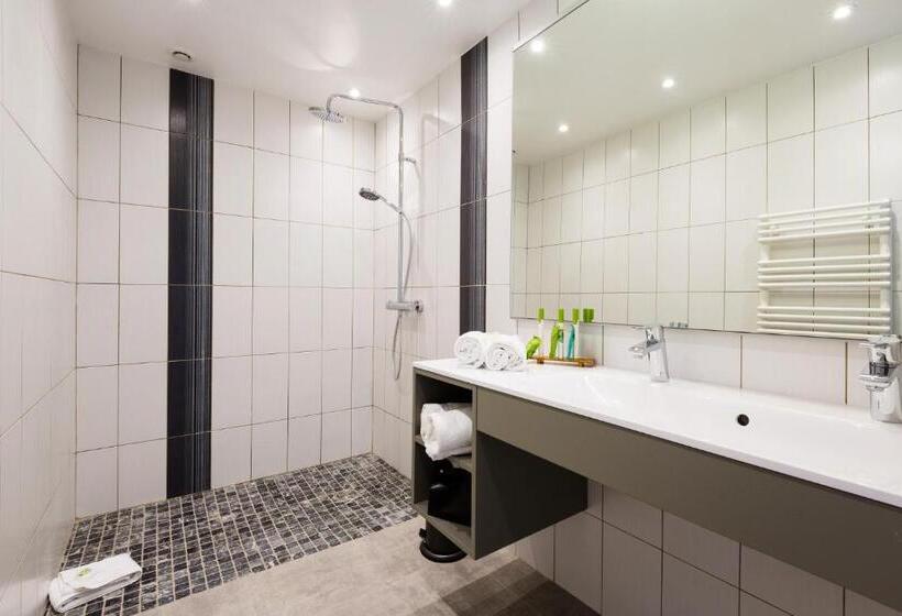 غرفة ديلوكس مطلة على المدينة, Helios