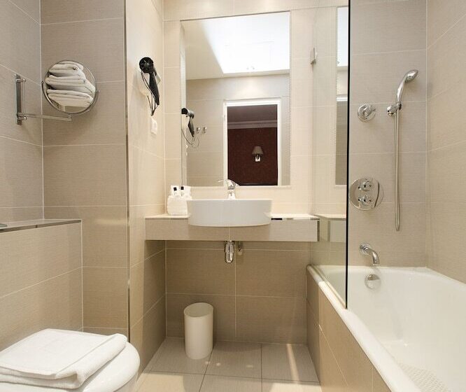 اتاق راحتی, Hôtel De La Paix