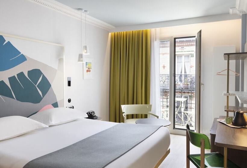 اتاق راحتی, Hôtel De La Paix