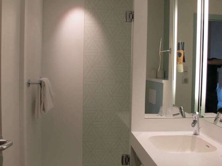 اتاق کلاسیک, Hôtel Mercure Lyon Centre Brotteaux