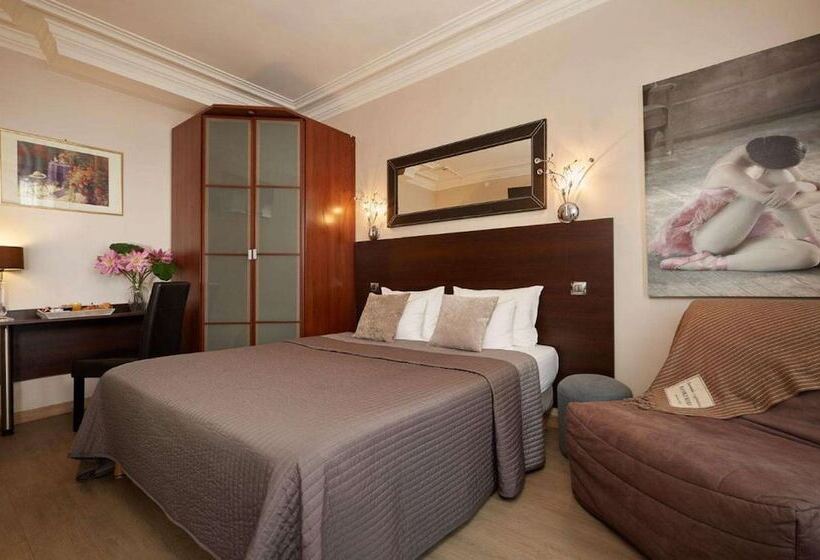 Standard Quadruple Room