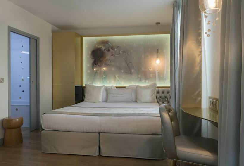 デラックストリプルルーム, Les Bulles De Paris