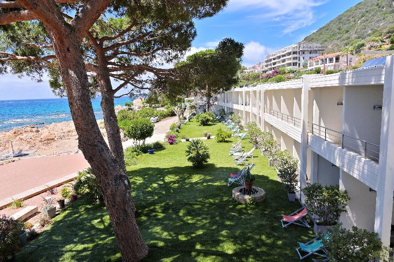 اتاق سوپریور با چشمانداز دریا, Restaurant Dolce Vita