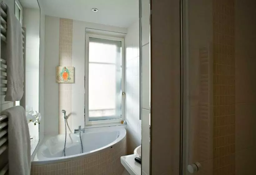 キングサイズベッドのスイートルーム, Best Western Plus Hotel Villa D Est