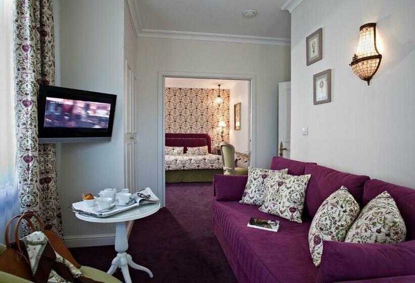 מיטת קינג בסוויטה, Best Western Plus Hotel Villa D Est