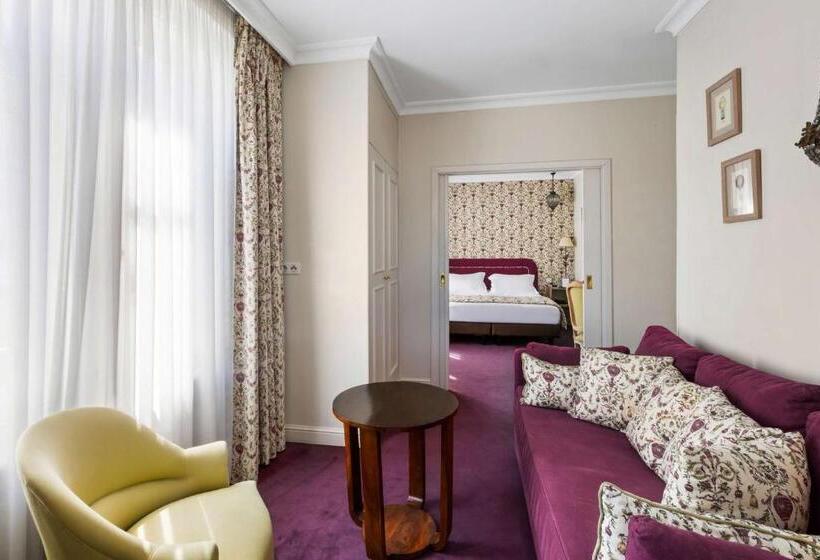 מיטת קינג בסוויטה, Best Western Plus Hotel Villa D Est