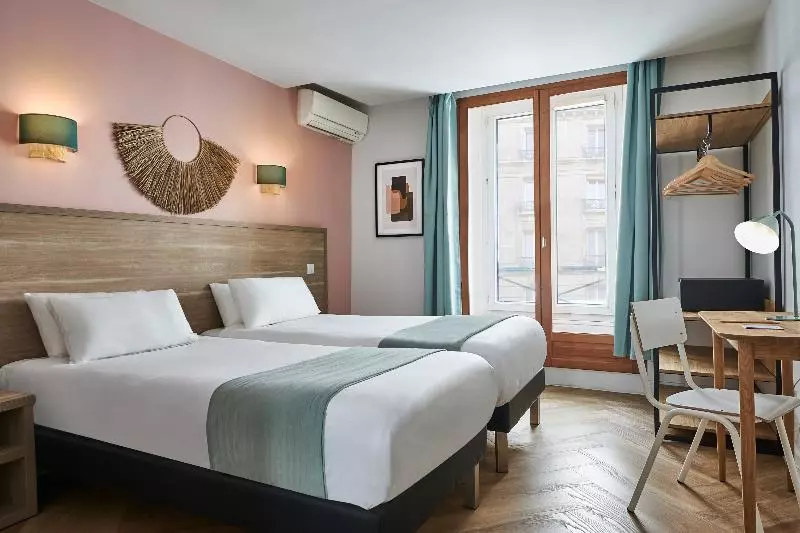 اتاق کلاب, Hôtel Kabanel By Happyculture
