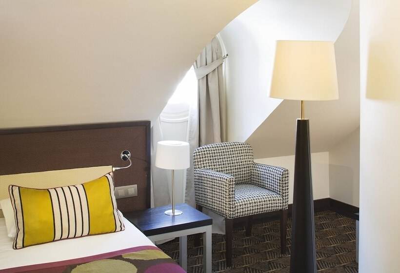 غرفة كومفورت, Le M