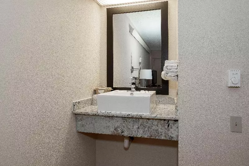 Komfort Zimmer, Le M