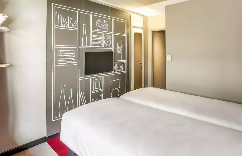 スタンダードルーム, Ibis Paris Bercy Village
