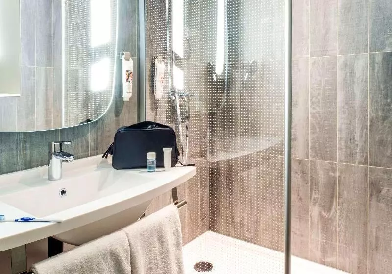 スタンダードルーム, Ibis Paris Bercy Village