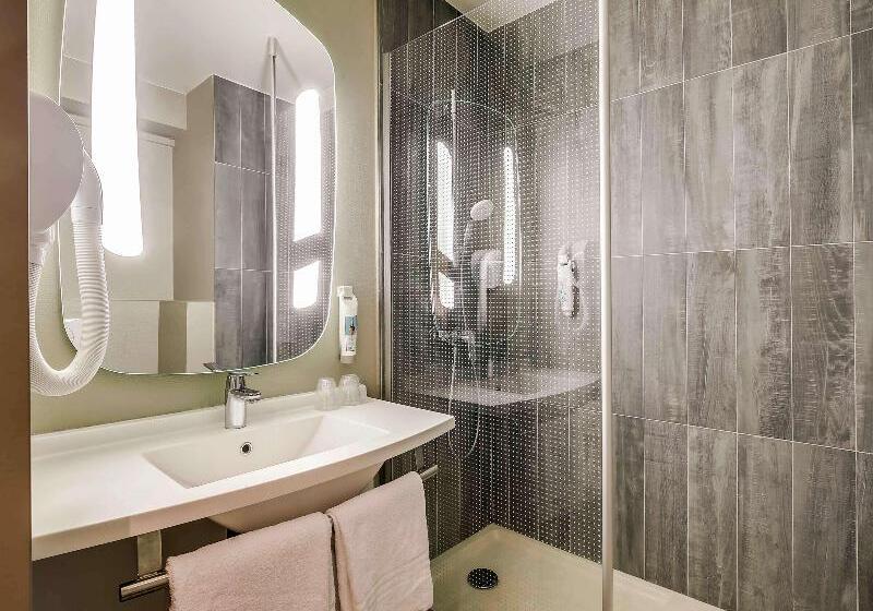 Номер Стандарт, Ibis Paris Bercy Village